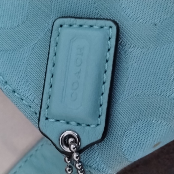 Coach turquoise signature collection evening bag - Picture 2 of 4